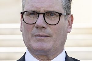 英国首相斯塔默