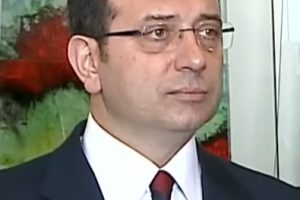 Ekrem_İmamoğlu,_27_December_2021