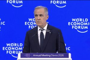 卡尼在世界经济论坛