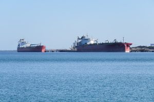 Oil_&_Chemical_Tanker_Atlantic_Prince_and_Crude_Oil_Tanker_STI_Guard_at_BP_Oil_Refinery_Jetty,_Kwinana,_November_2023_01