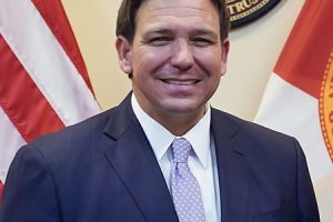 Office of Governor Ron DeSantis, Public domain, via Wikimedia Commons