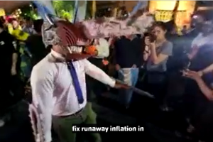 mxUyDvPe9WzHP9jd