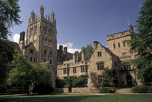 File:Memorial Quadrangle, Yale University.jpg