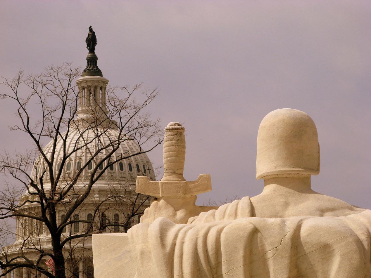 1440px-United_States_Capitol_seen_from_the_United_States_Supreme_Court,_Washington,_DC_-_20080326