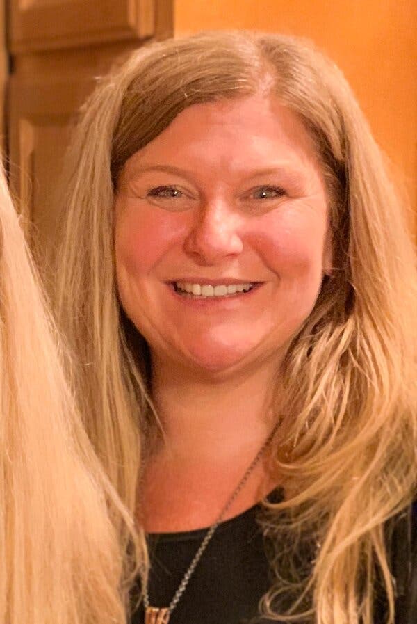 Tralona Lynn “Lonna” Bartkowiak, 49, managed a shop owned by her sister in Boulder that sold yoga and festival clothing.