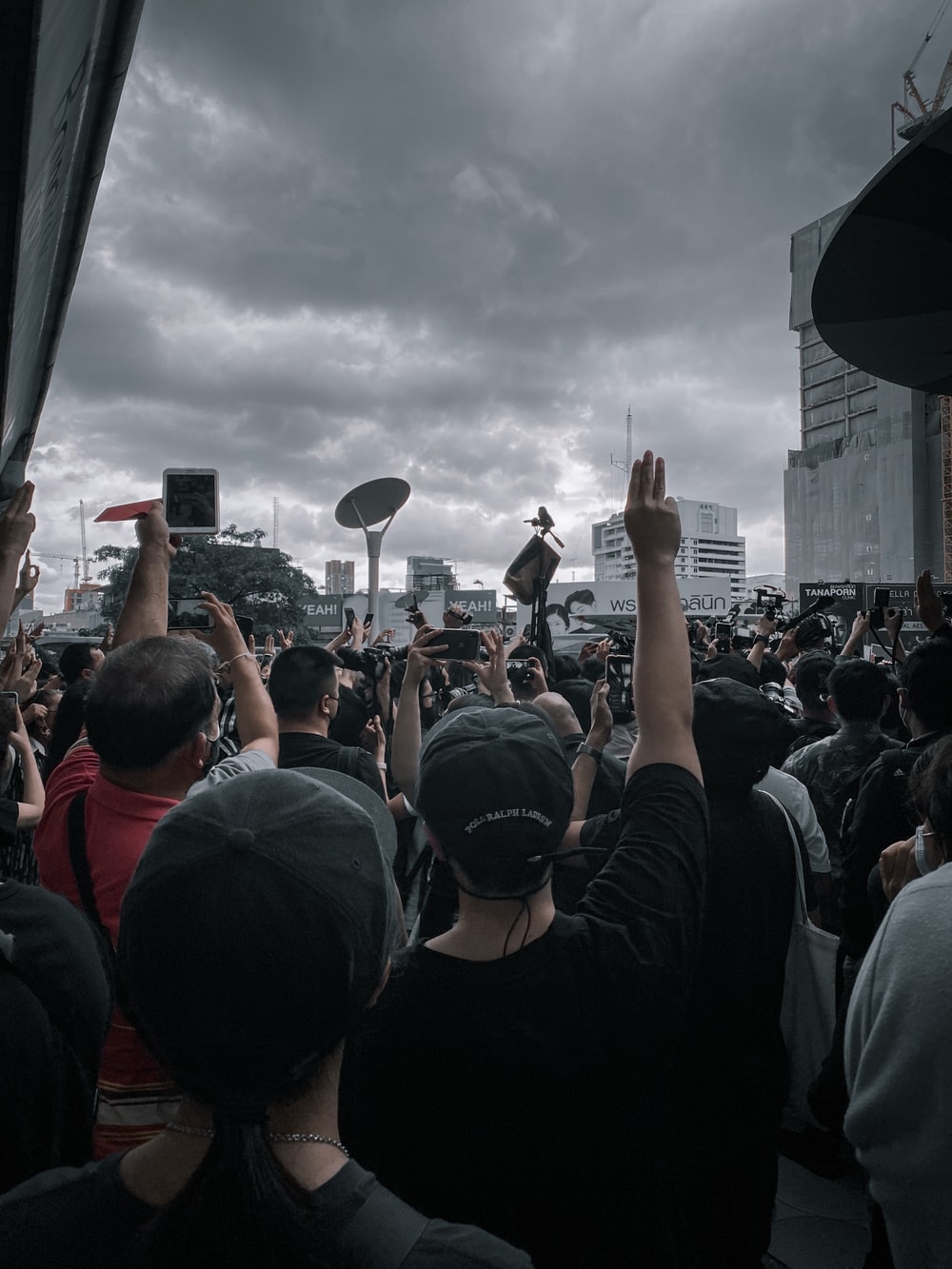 people gathering on a concert during daytime